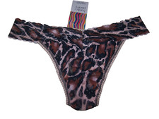HANKY PANKY SIGNATURE LACE ORIGINAL RISE THONG SZ ONE SIZE NATURAL RHYTHM NWT