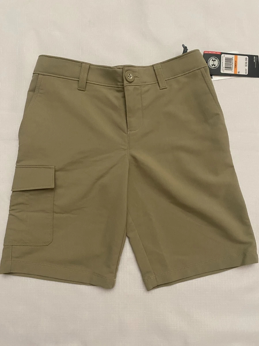 Under armour boys khaki shorts hotsell