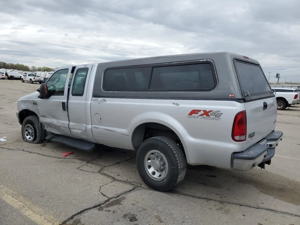 Faro halógeno de haz sellado para pasajero OEM, se adapta a camioneta Ford F250SD 99-04 136526 Foto 3 de 4