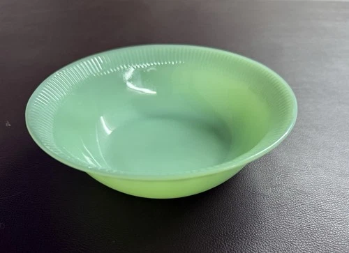 Vintage Fire King Green Jadeite MCM Jane Ray 8 1/4  Vegetable Serving Bowl
