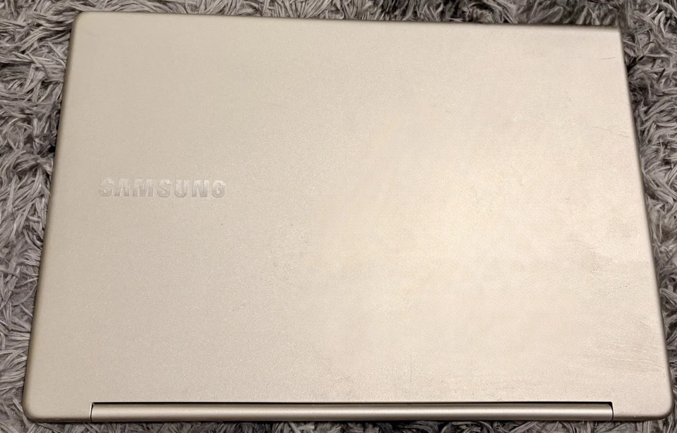 Samsung Notbook 7 Spin NP740U5L-Y02US LCD Touchscreen 15.6 Inch Laptop - Image 3 of 4