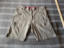 Wrangler ATG Shorts Olive Utility Pockets Men s 42 Hiking Outdoors Durable