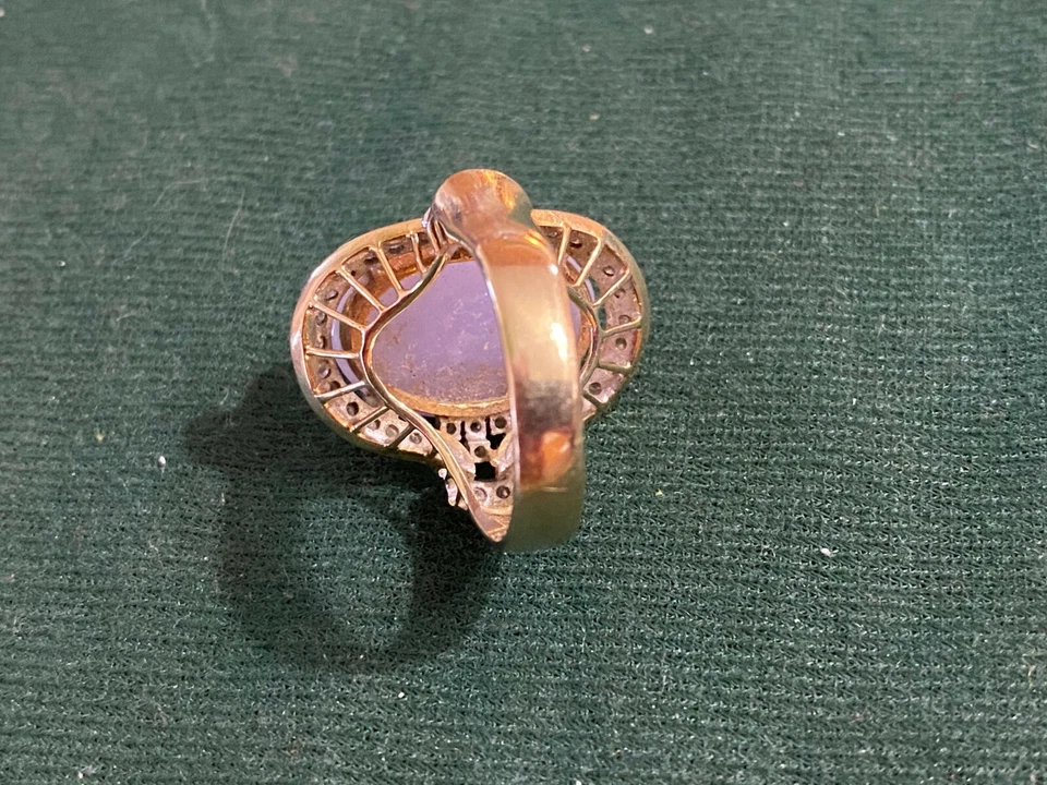 Anillo de cena vintage Estate de oro amarillo de 14 quilates para dama con jadeíta y 42 diamantes único en su clase Foto 3 de 4