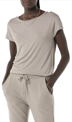 Amazon Essentials Women's Jersey Standard-Fit Short-Sleeve Boat-Neck T-Shirt