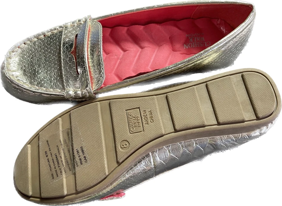 Zapatos para caminar Avon Cushion mocasines cómodos para mujer dorados 8 Foto 3 de 3