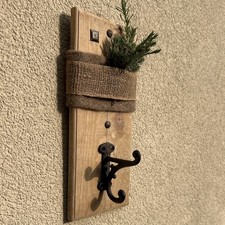 Handgefertigte Upcycling Holz Garderobe shabby chic vintage Unikat 30 cm x 18 cm