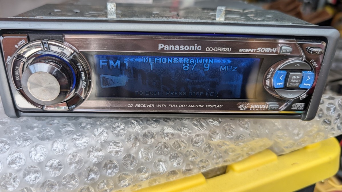 panasonic CQ-DF903U car radio with Bluetooth Adapter Aux