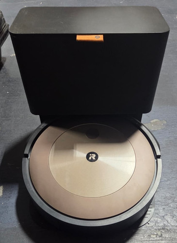 IRobot Roomba j9+ Self-Emptying Robot Vacuum - FOR PARTS/REPAIR (PLEASE READ)