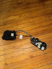 BMW X1 F48 2016 Rear Tailgate Boot Lift Lock Motor UA737400609