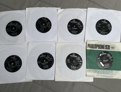 8 x The Beatles 7'' She Loves You, Cant Buy Me Love, I Feel Fine, Lady Madonna