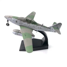 1/72 WWII German ME-262 Jet Fighter Airplane Aircraft  Model Collection Gift