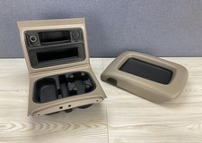 2003-2006 Silverado Tahoe Suburban Sierra Yukon Console Lid Cup Holder Trim 2003-2006 Silverado Tahoe Suburban Sierra Yukon Console Lid Cup Holder Trim