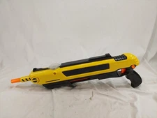 Bug-A-Salt 2.0 Fly Insect Salt Gun – Yellow/Black – Tested & Work Perfectly! 