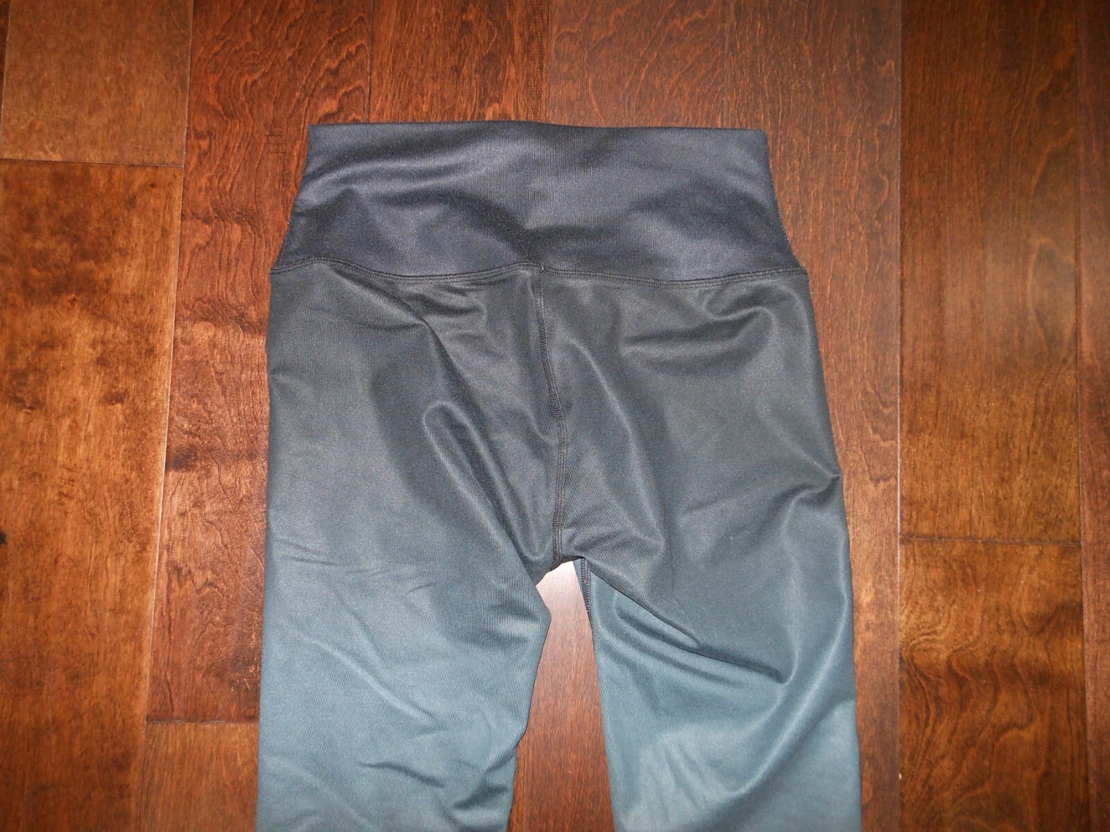 alo-yoga preowned leggings