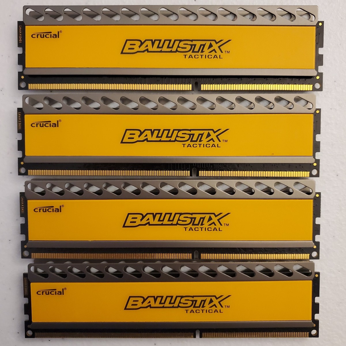 32GB Crucial Ballistix Tactical x8GB PC3-12800 1600Mhz BLT8G3D1608DT1TX0