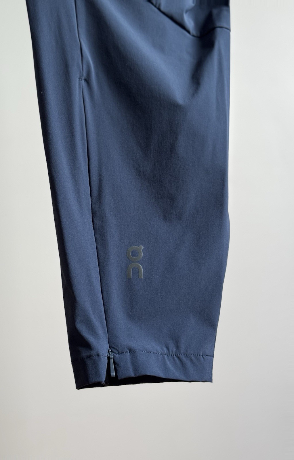 On Cloud Running Polyester Stretch Pants - image 6