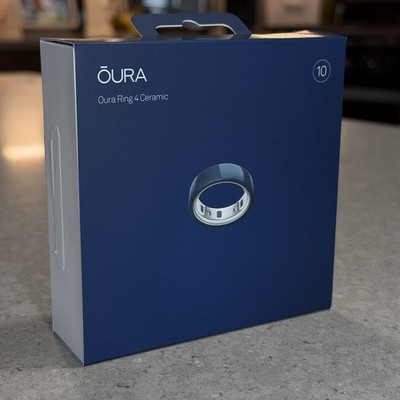 Oura Ring 4 Ceramic - Midnight (Size 10)