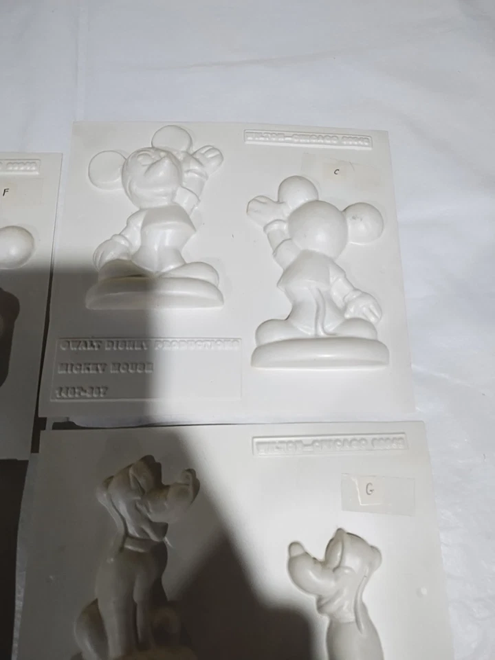 Lote de 4 moldes de azúcar dulces de plástico Wilton Walt Disney Productions Foto 4 de 4