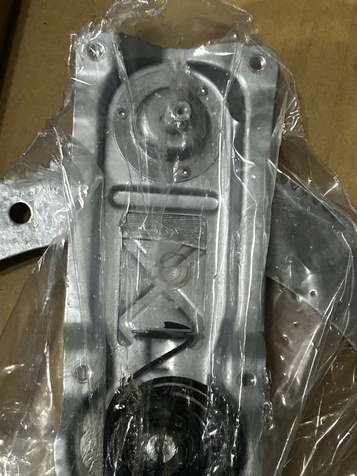 Regulador de ventana manual lado del conductor izquierdo derecho para camioneta Ford F150 Foto 4 de 4