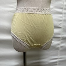 VINTAGE MUSHROOM GUSSET SEMI SHEER GRANNY PANTIES Pam Yellow Size 5