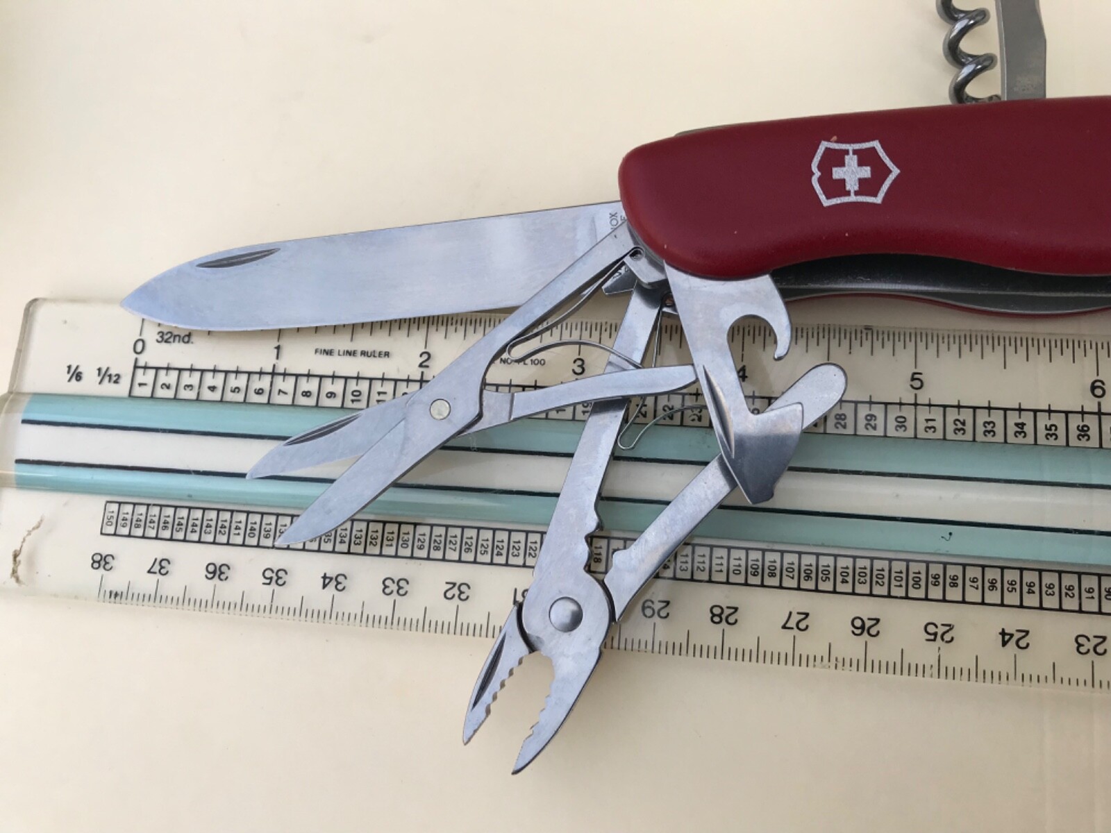 Victorinox Swiss Army Pocket Knife HERCULES RED 111 mm eBay