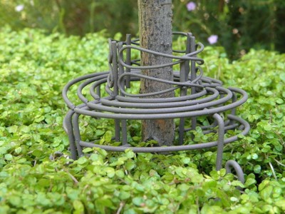 Miniature Fairy Garden Rustic Metal Tree Hugger Bench Buy 3 Save