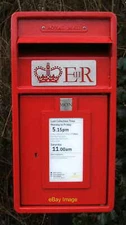 Photo 6x4 Close up, Elizabeth II postbox on High Street, Little Wilbraham c2016