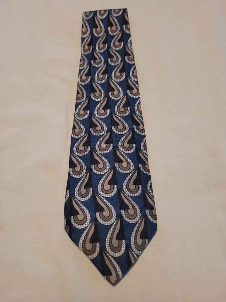 Lot of 3 Via Manzoni 100% Italian Silk Men's Neckties Made in The USA - Image 2 of 4