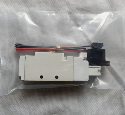 1PC NEW FOR Two-position five-way solenoid valve KV210B-4E