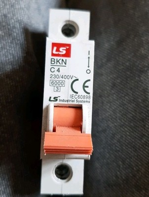 LS BKN C4 SCHUTZSCHALTER (MENGE 5) GEBRAUCHT, KOSTENLOSER UK-VERSAND