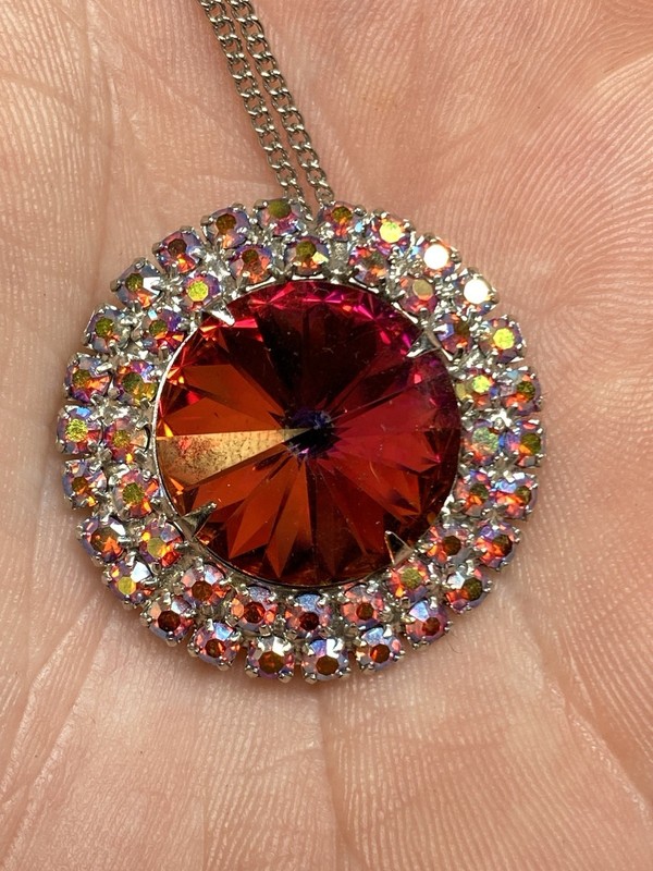 Red AB Rivoli Pendant Necklace 18” Vintage