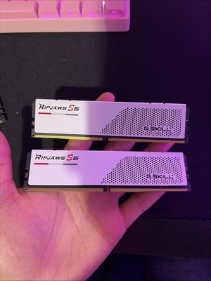 G. Skill Ripjaws S5 32GB PC5-44800 DDR5-5600 CL36-36-36-89 DIMM Desktop Computer