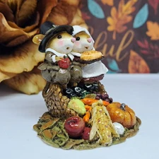 Wee Forest Folk Thanksgiving Figurine M-382s - A Wee Fall Feast