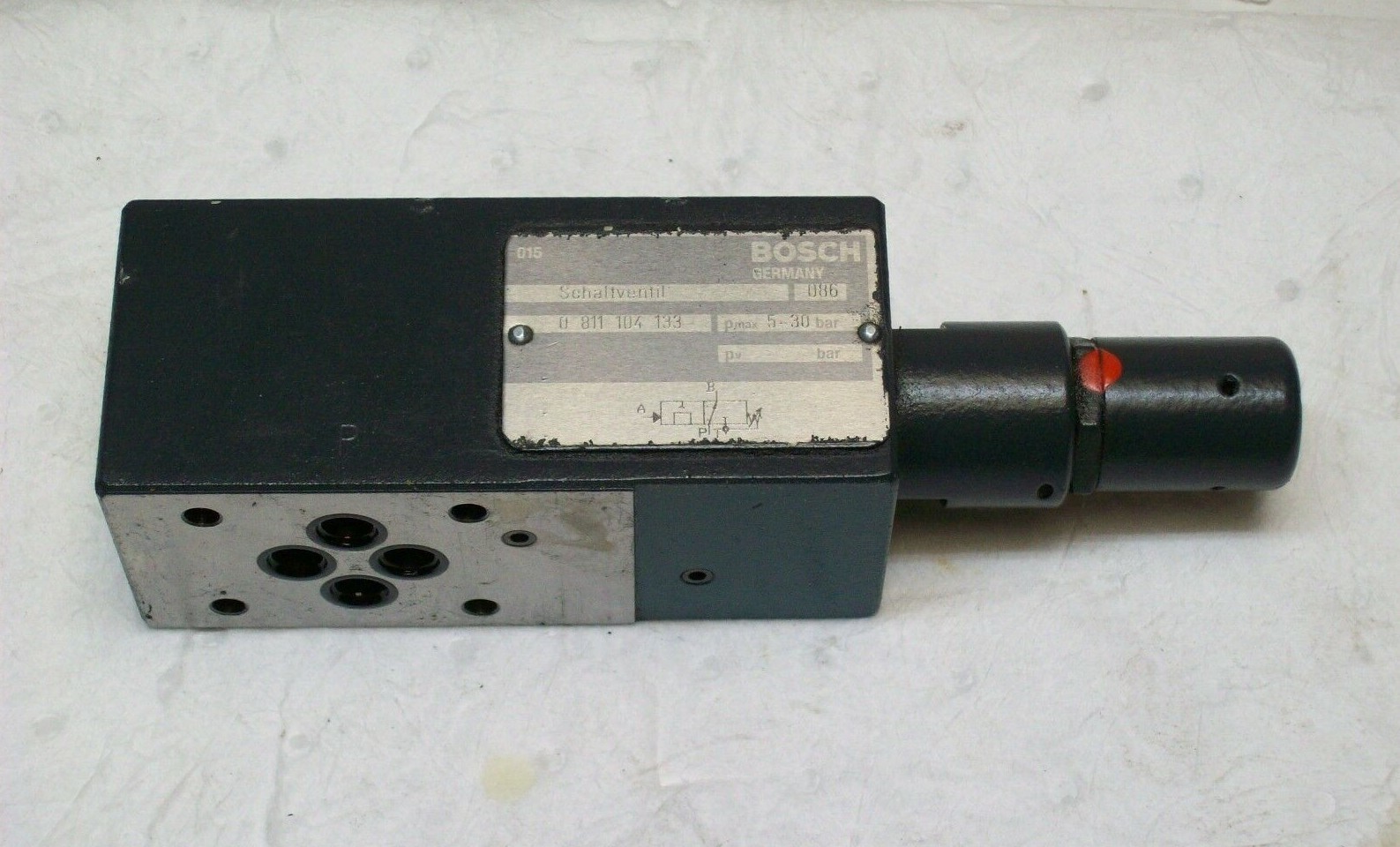 BOSCH 0811104133 VALVE **FREE SHIPPING** | eBay