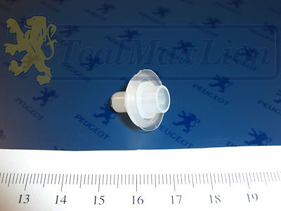 Lot De 10 Attaches Plastique Pour Enjoliveur De Lèche-vitre Peugeot 504 - Référence Peugeot 931302