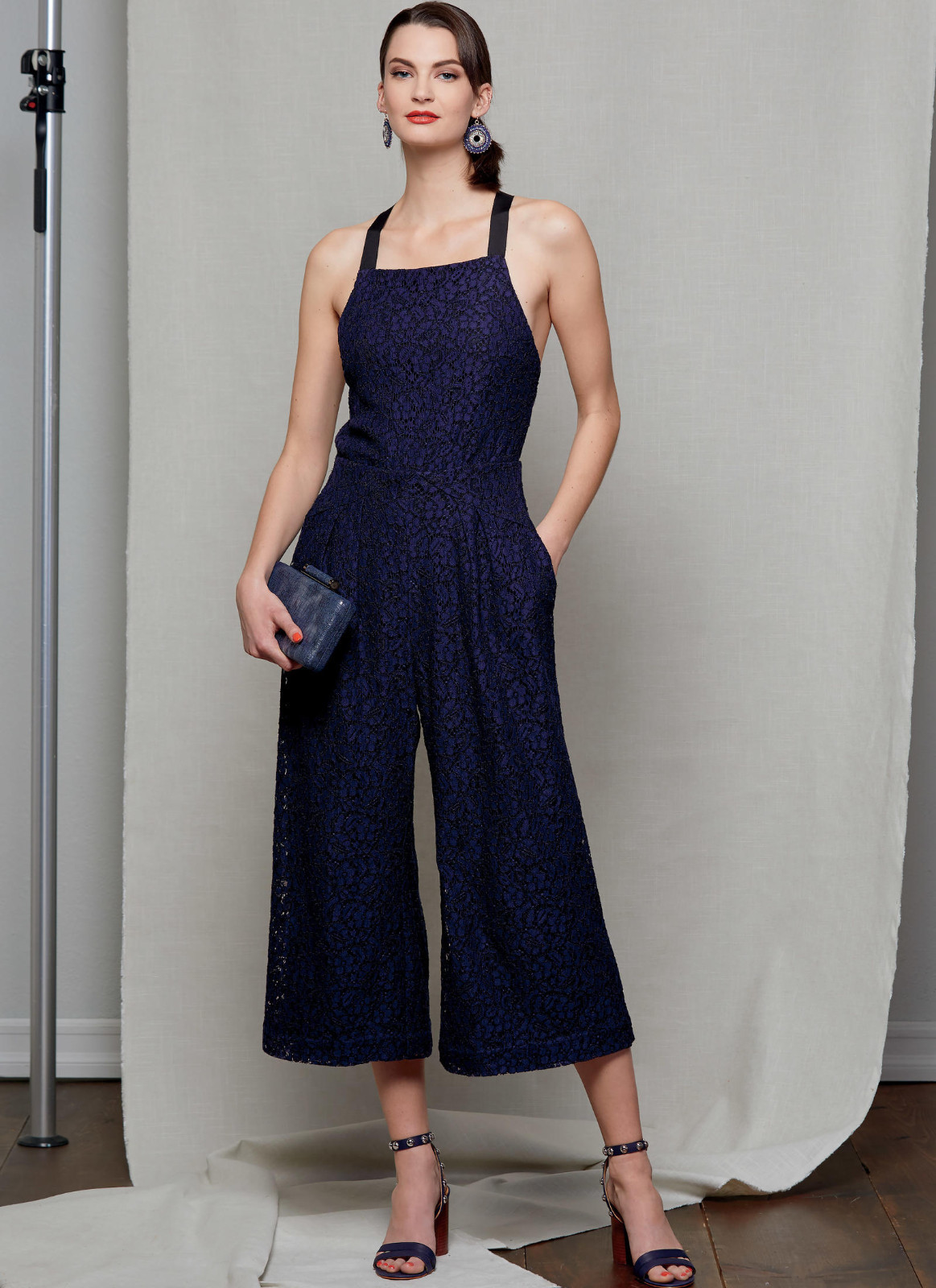 VOGUE SEWING PATTERN 1591 MISSES 614 CROPPED WIDE LEG JUMPSUIT W/ BACK