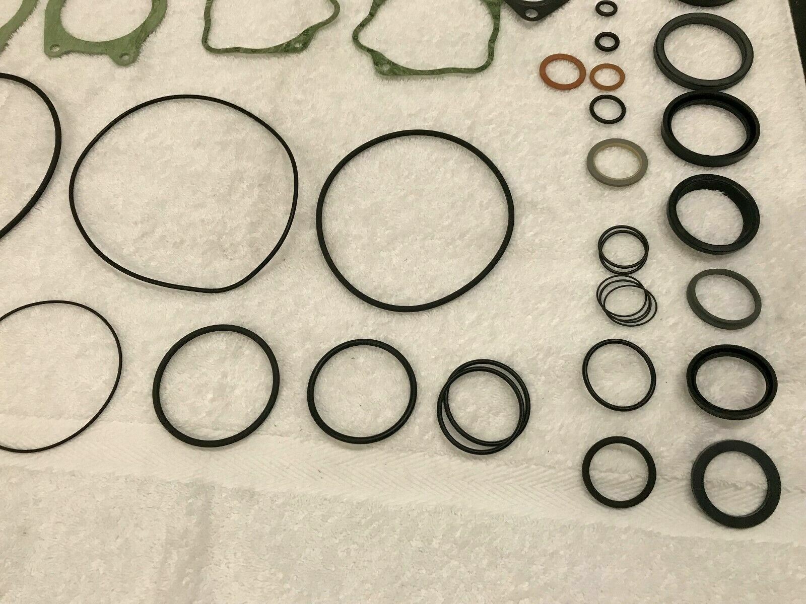 FERRARI 512 M GASKET MIXED SET OEM NEW