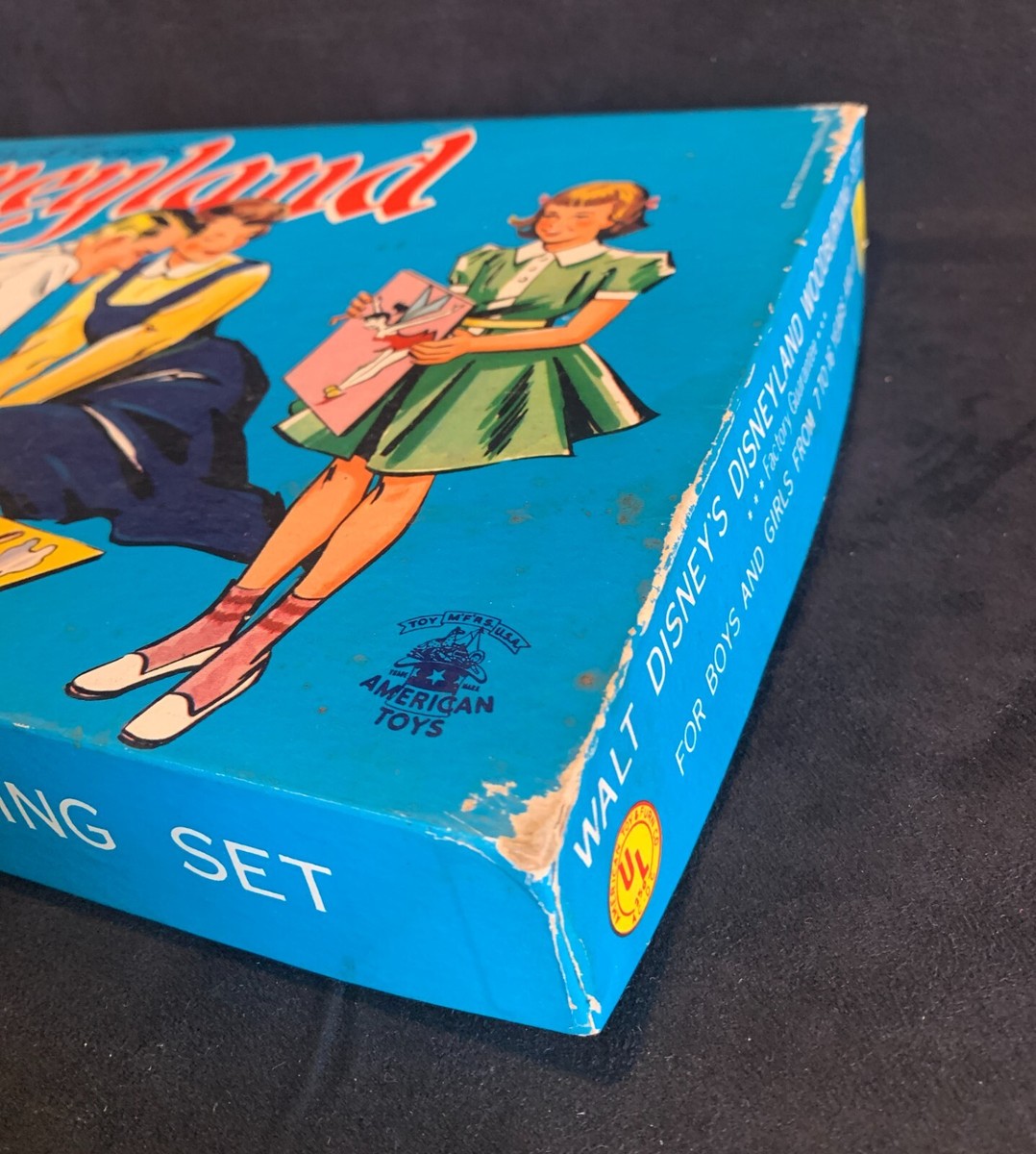 1950s Walt Disney's Disneyland Woodburning Set Paints Instructions