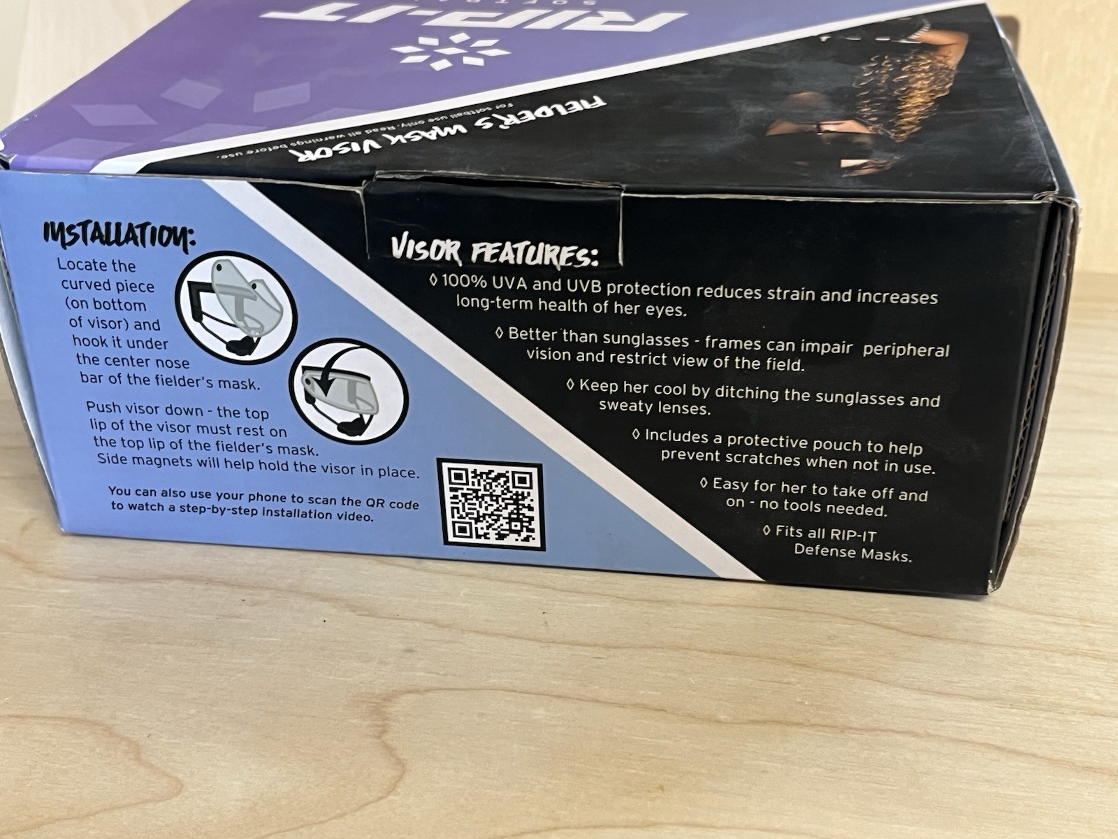 Pre-Owned RIP-IT Softball Fielder's Face Mask Visor Smoke Gray with Cloth Box