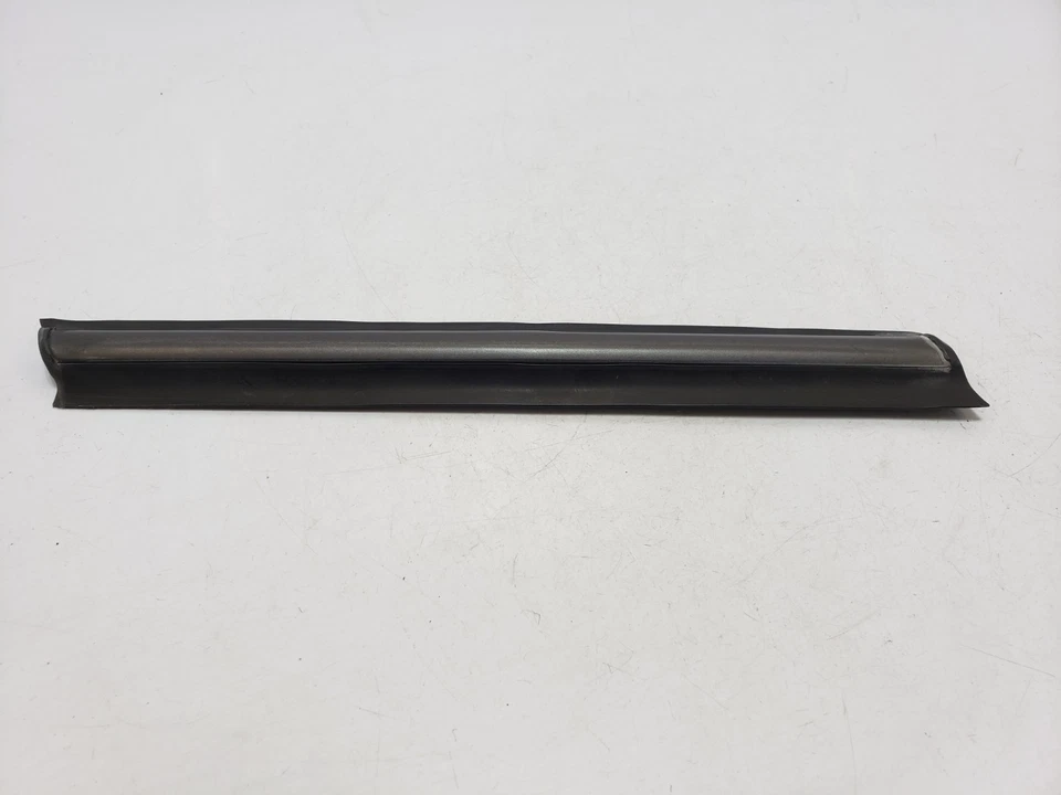 ✅ 97-06 OEM Jaguar XK8 Convertible Left Driver Side Quarter Window Molding - Image 2 of 4