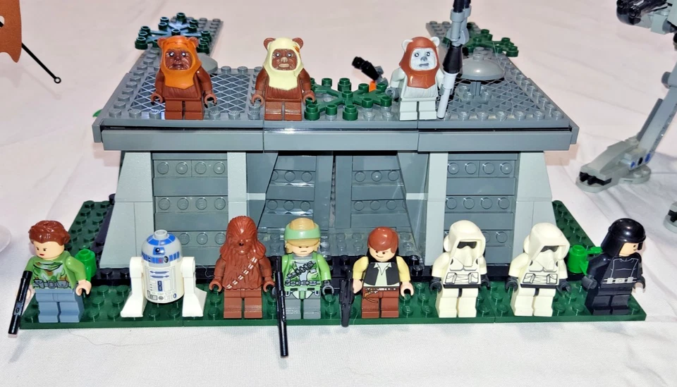 LEGO Star Wars 8038 The Battle of Endor, foto 3 de 5