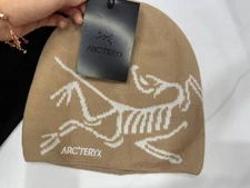 NEW WITH TAGS Arc'teryx Bird Head Toque Beanie – Orca Beige –Merino Wool Winter