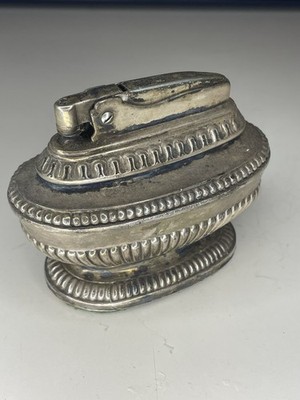 Vintage Ronson Queen Anne Silver Played Table Lighter Made In England