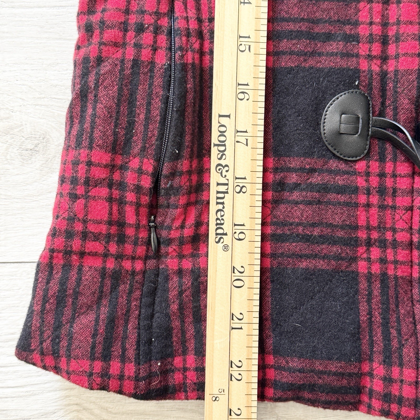 Pendleton Womens XS Red Black Plaid Wool Duffle T… - image 17