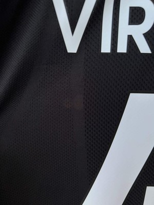 M) Liverpool 2019-20 Third Shirt Virgil #4 Original Vintage Jersey