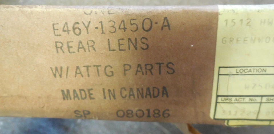 NOS 1984 1985 Mercury 黄玉尾灯镜头右手 E46Y-13450-A — 第 2/2 张图片