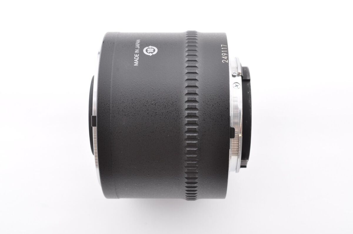 Nikon AF-S Teleconverter TC-20E iii 2x Aspherical Near Mint Nikon AF-S Teleconverter TC-20E iii 2x Aspherical Near Mint