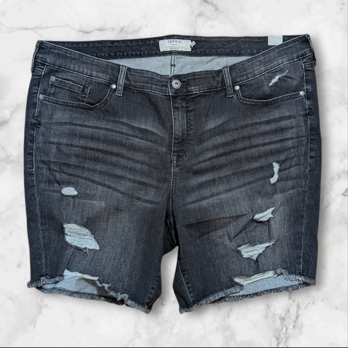 Womens Torrid Black Denim Jean Shorts Destroyed New NWT Plus Size 26 44