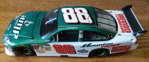 Dale Earnhardt Jr #88 2008 ""AMP Energy - Mountain Dew"" acción edición limitada - Imagen 2 de 6
