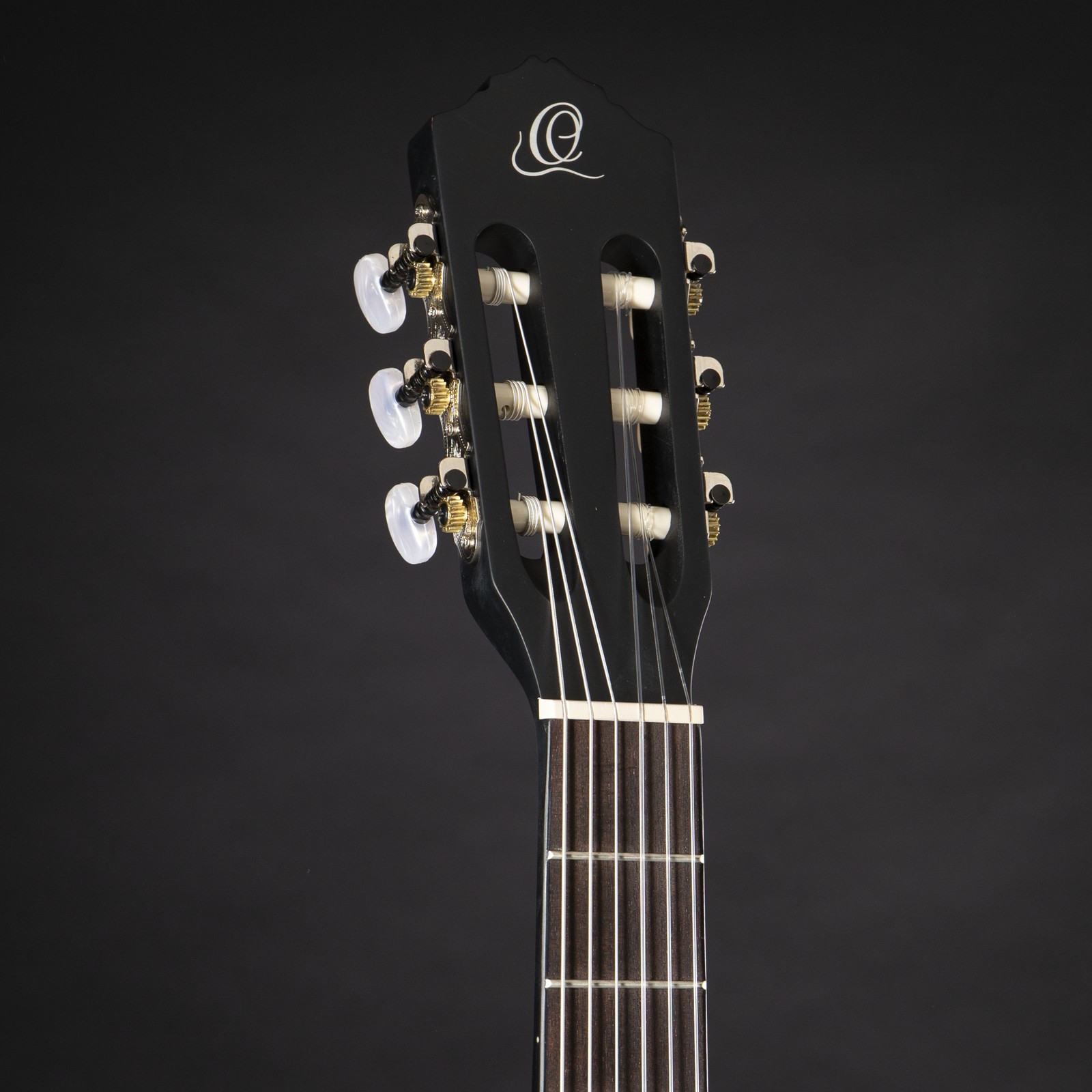 Ortega RCE125SN SBK Chitarra da Concerto 4/4 foto 4